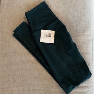 BEYOND YOGA Spacedye Caught In The Midi High Waisted Legging in Heather Green